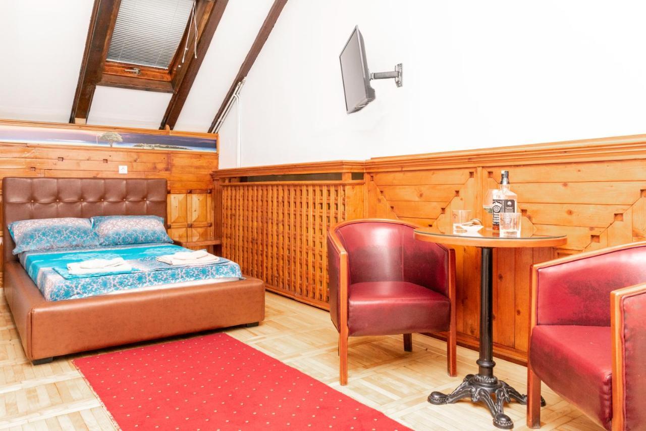 Fortezza Rooms Ni Eksteriør billede